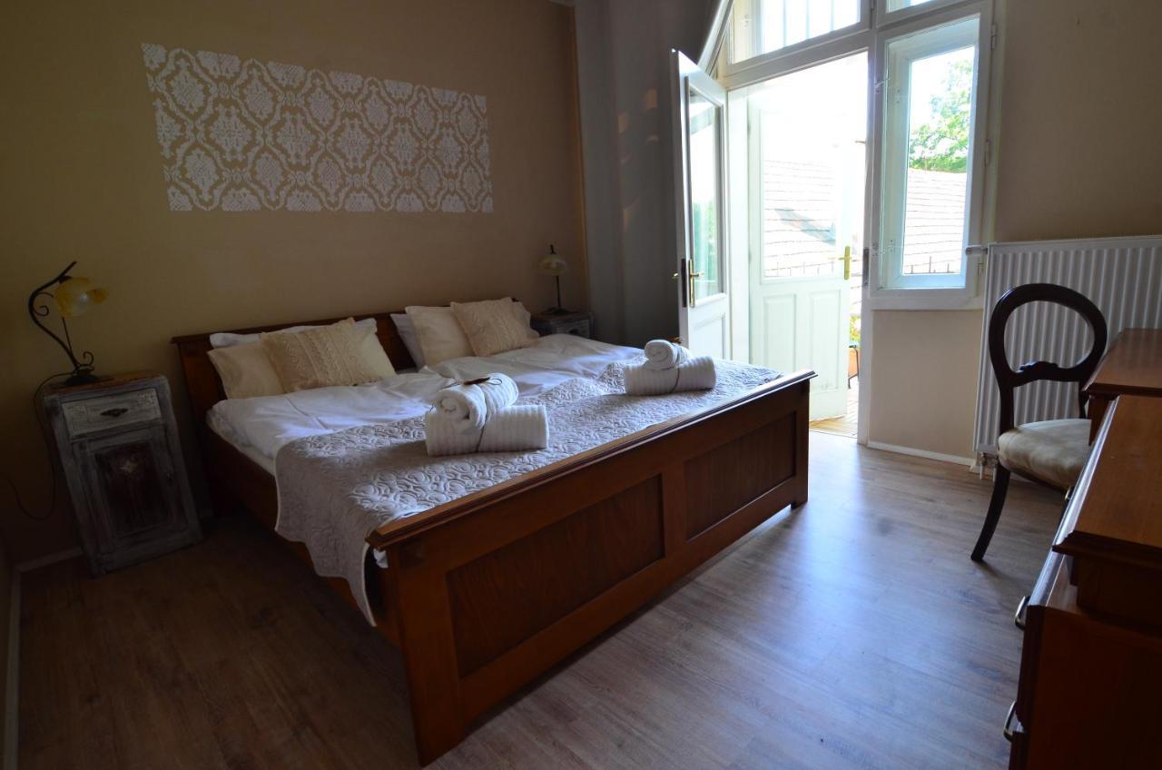 Baronka Bed & Breakfast & Bistrot Betliar Bagian luar foto